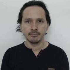 Veslasquez Arnulfo